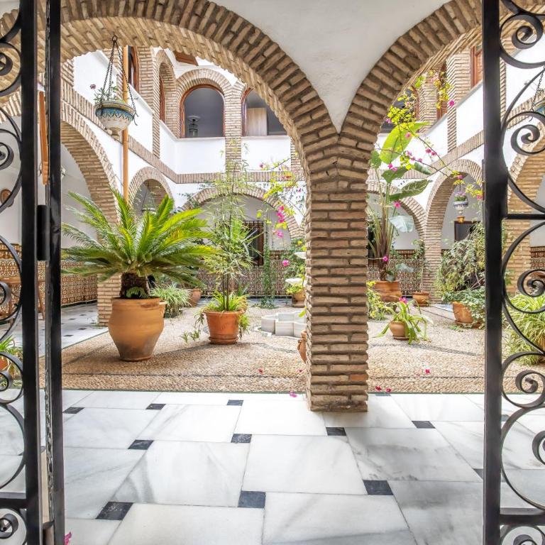 Casa con patio María Auxiliadora - Casa de 5 dormitorios - 9