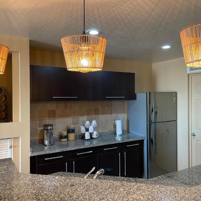 Corona del Mar By Rocky Host - Apartment - Ground Floor - 4