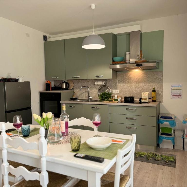 Green House Next - Lovely Apartment for family and Free Parking - One-Bedroom Apartment - 13