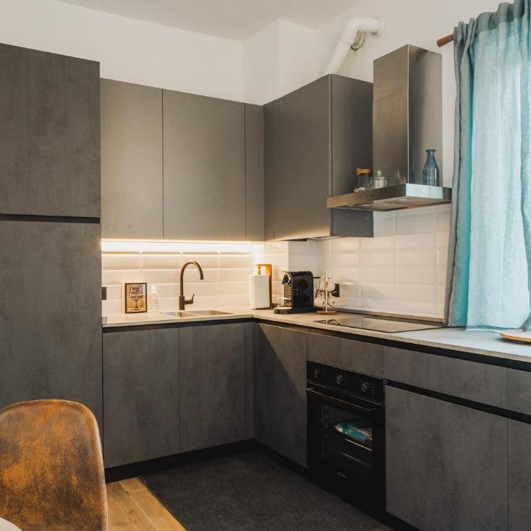 surf house - One-Bedroom Apartment - 6