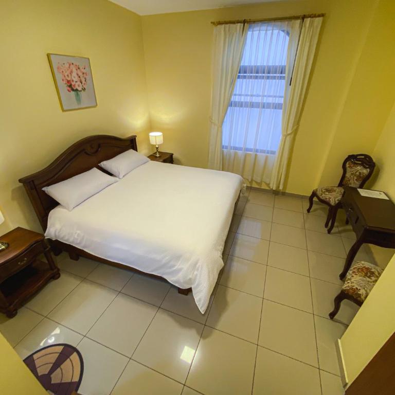 Gran Hotel REX - Suite Deluxe - 1
