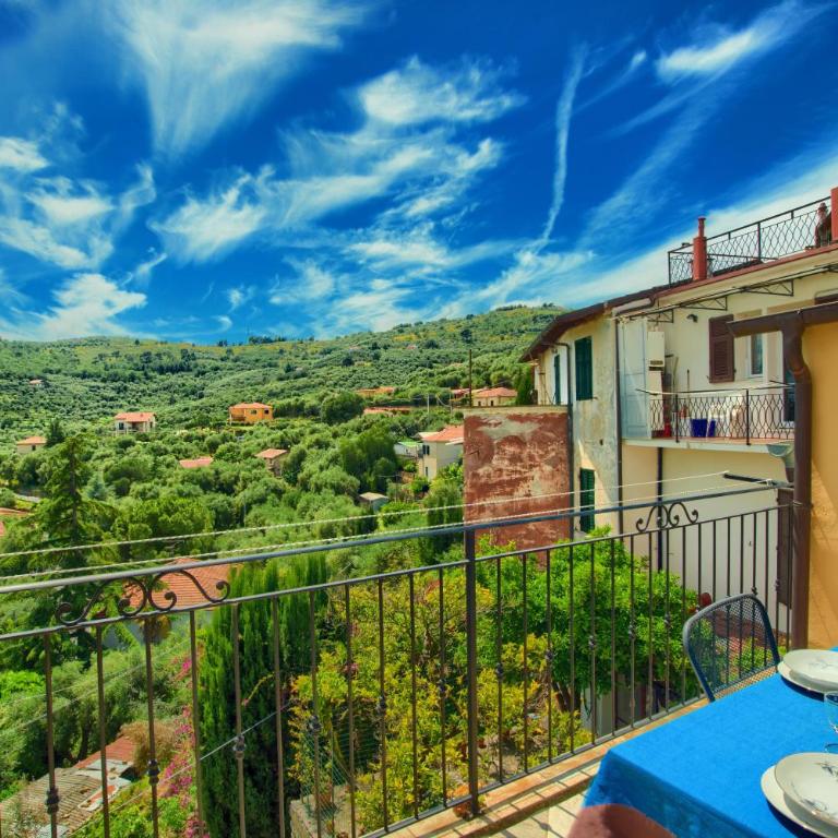 casa con terrazza panoramica in tipico borgo ligure - Two-Bedroom House - 8
