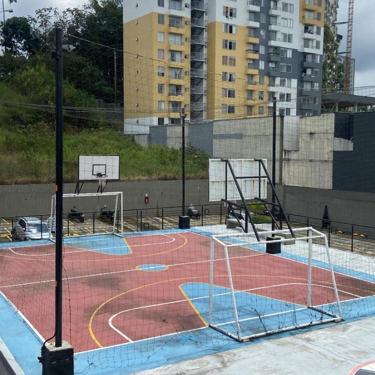 Hermoso Apartamento al norte de armenia - Apartamento de 3 dormitorios - 2