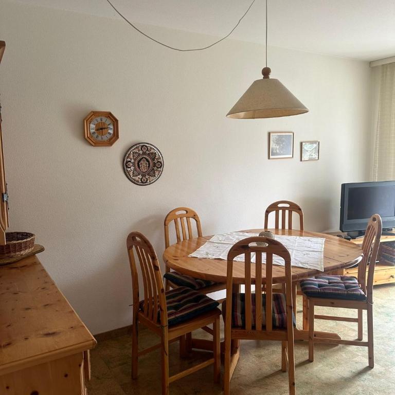 Appartement avec grande terrasse Loèche les Bains - Two-Bedroom Apartment - 3