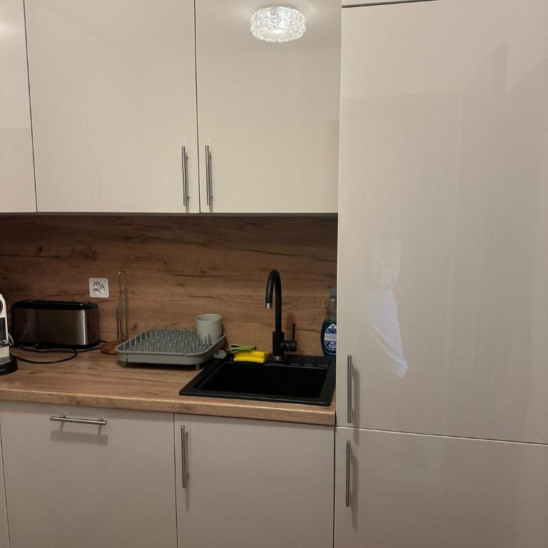 Appartement avec grande terrasse Loèche les Bains - Two-Bedroom Apartment - 12