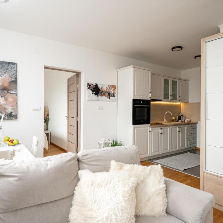 Omnia - One-Bedroom Apartment - 12