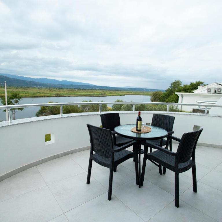 GAVIA Apartments - Ulcinj - Apartman sa 2 Spavaće Sobe, Balkonom i Pogledom na More - 3
