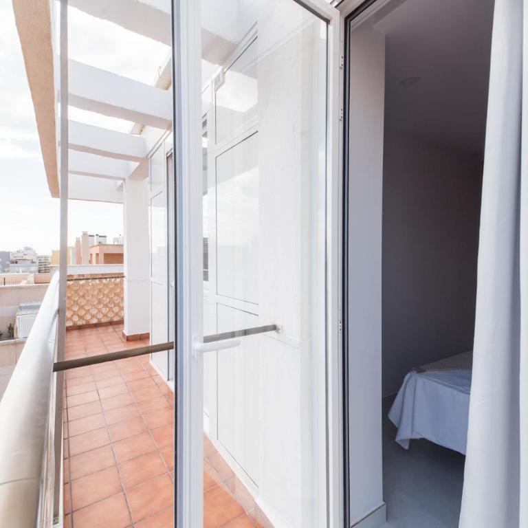 Expoholidays - Ático Cartagena 7 - Apartamento de 3 dormitorios - 50