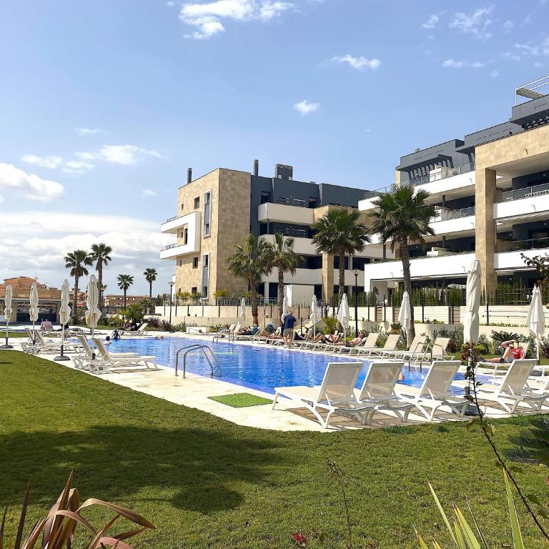 Impresionante y lujoso ático en Flamenca! - Apartamento de 2 dormitorios - 32
