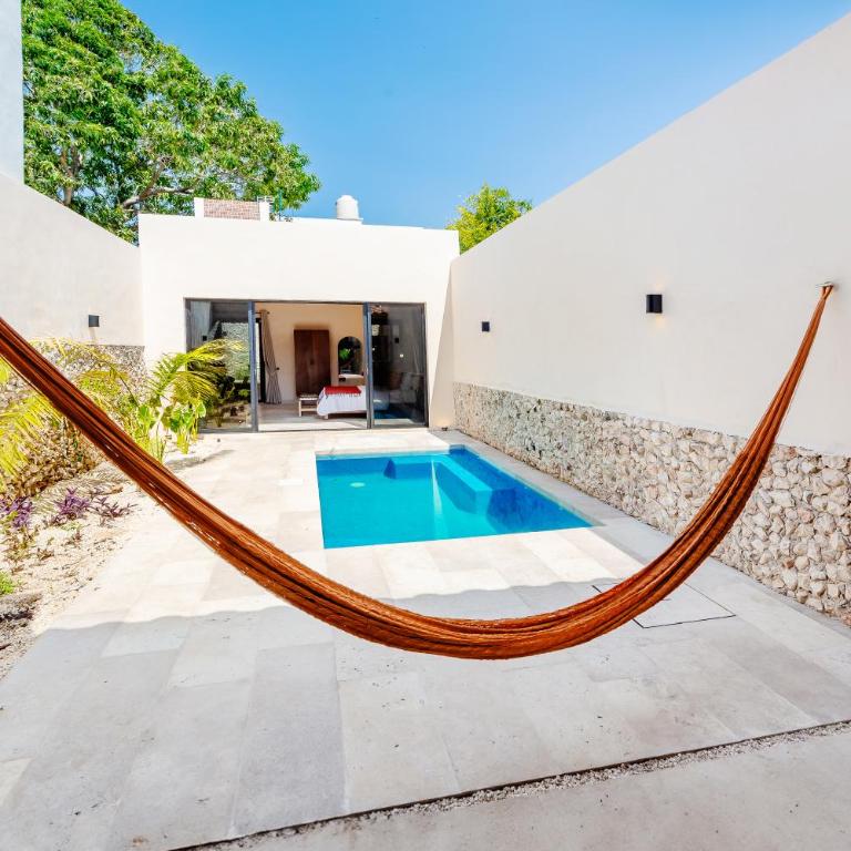 Casa mi Merida Centro, alberca, tina, cuarto king size, cuarto 2 camas dobles - Two-Bedroom Villa - 14