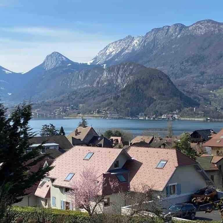 Appartement Duplex vue lac et montagne à Talloires - Appartement 2 Chambres - Vue sur Lac - 1