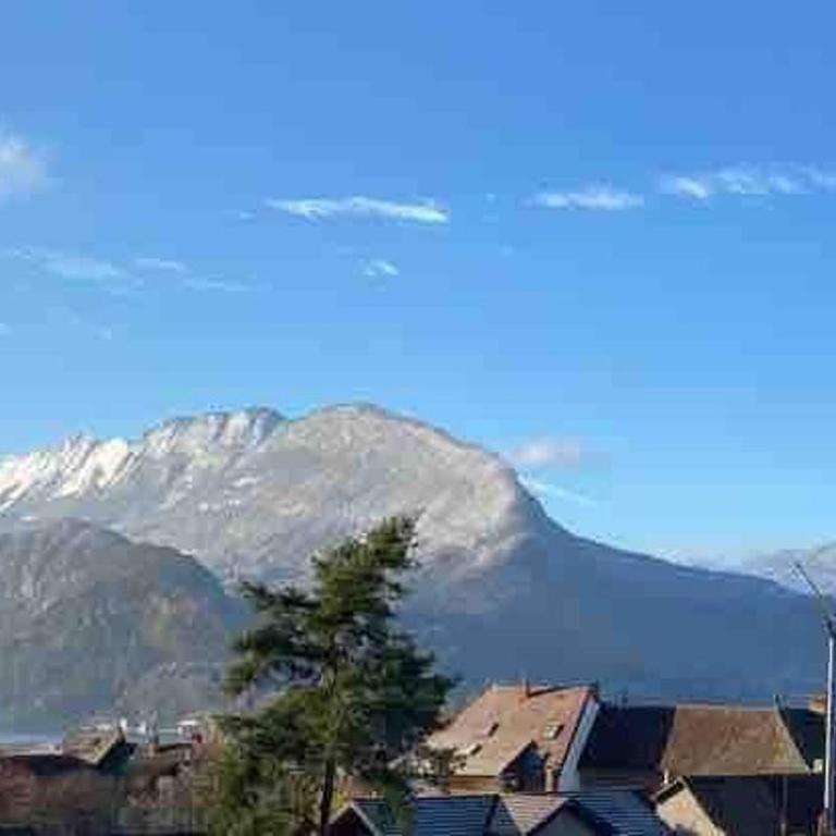 Appartement Duplex vue lac et montagne à Talloires - Appartement 2 Chambres - Vue sur Lac - 2