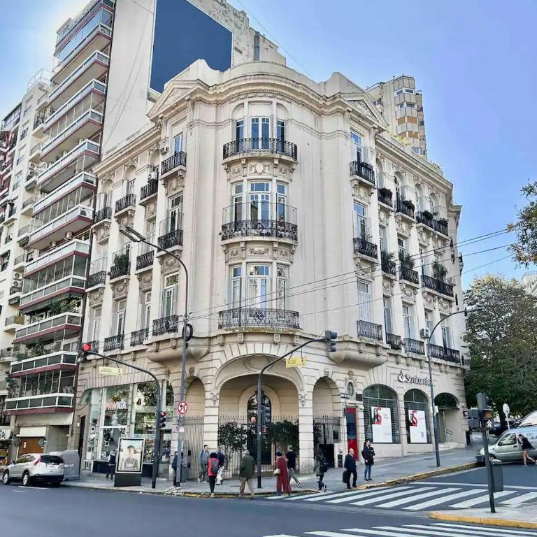 Edificio Histórico, Lujo en Recoleta - Apartamento de 2 dormitorios - 1