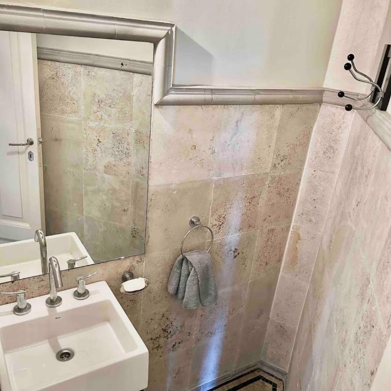 Edificio Histórico, Lujo en Recoleta - Apartamento de 2 dormitorios - 10