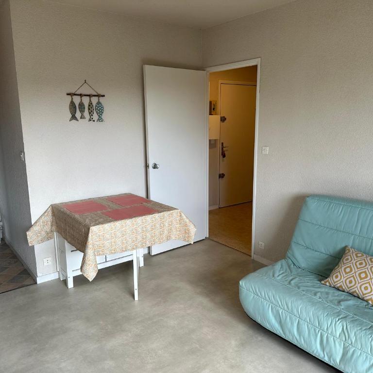 Appartement cosy à 300m de l'océan au cœur de la station - Balcon et parking sécurisé - One-Bedroom Apartment - 12