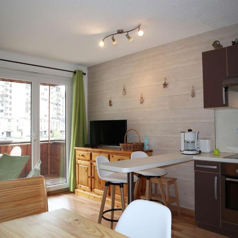 Studio spacieux 4 pers aux Orres, skis aux pieds - FR-1-322-606 - Apartment - 1