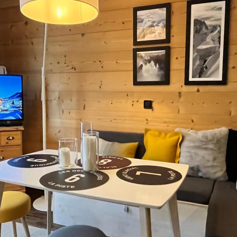Le 41 du Lyret - Appartement type studio pour deux avec vue sur les Aiguilles dans Chamonix Centre - Estudio con vistas a las montañas - 1
