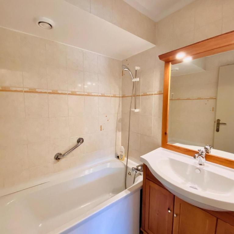 Pied des pistes/Hyper centre/Balcon/Parking - Appartement avec Balcon - 18