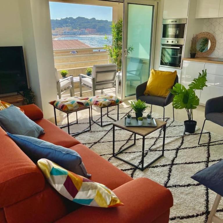 Appartement Luxueux "Entre Bord de Mer & Montagne" - by Résidence La Fontaine - Three-Bedroom Apartment - 1