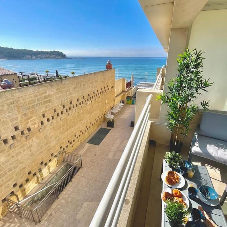 Appartement Luxueux "Entre Bord de Mer & Montagne" - by Résidence La Fontaine - Three-Bedroom Apartment - 10