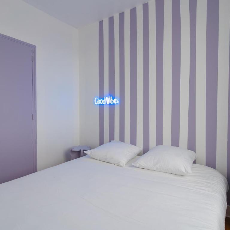 Appartement coloré proche du centre ville et de la gare - Apartment mit 2 Schlafzimmern - 11