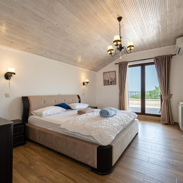 Sunset & Sunrise Villas in Stanisici-Two Villas With Common Pool - Superior Vila - 13
