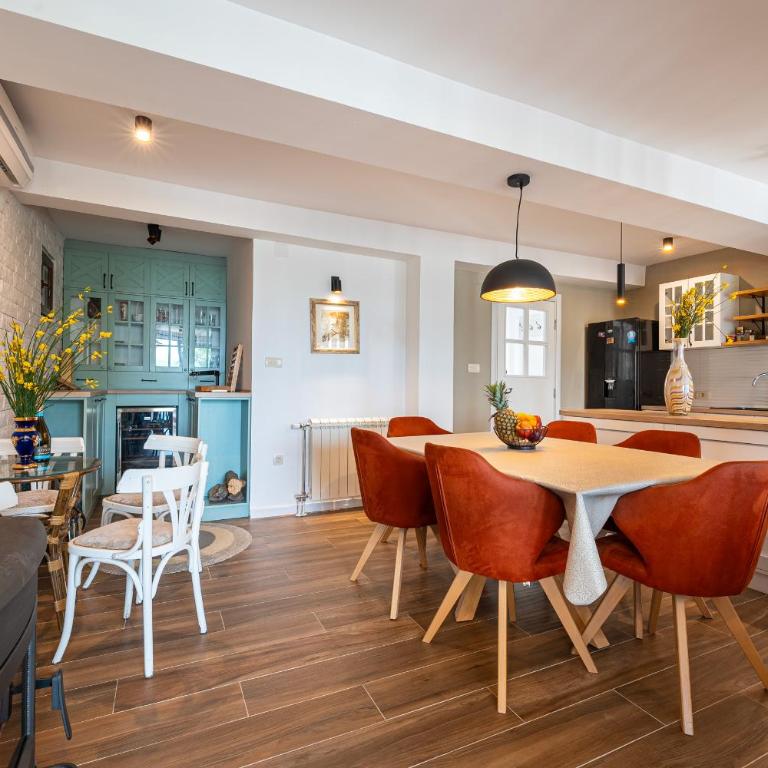 Sunset & Sunrise Villas in Stanisici-Two Villas With Common Pool - Superior Vila - 6