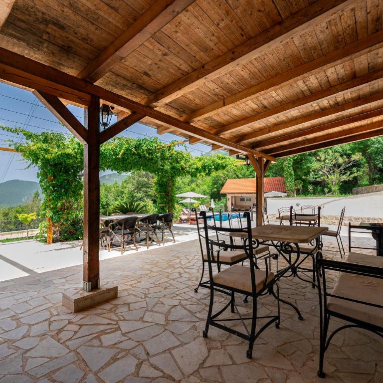 Sunset & Sunrise Villas in Stanisici-Two Villas With Common Pool - Superior Vila - 30