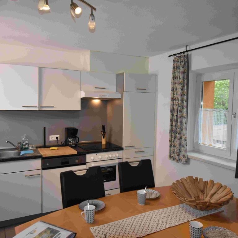 Ferienwohnung Neufundländer - Apartment - 24