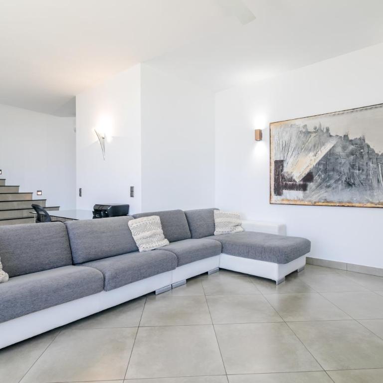 Villa Olivia with amazing sea- and coast views and private swimming pool! - Villa con piscina privada - 12