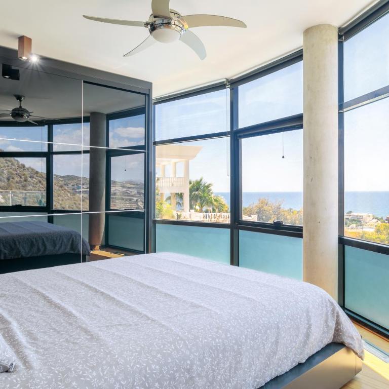 Villa Olivia with amazing sea- and coast views and private swimming pool! - Villa con piscina privada - 18