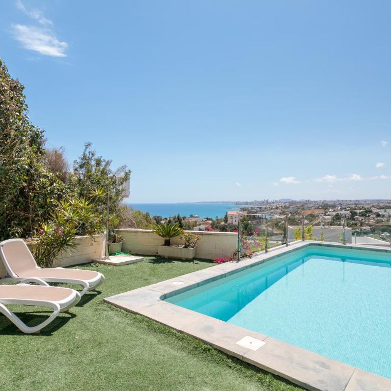 Villa Olivia with amazing sea- and coast views and private swimming pool! - Villa con piscina privada - 6