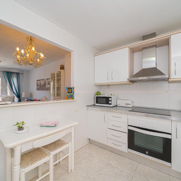 Sepulveda atico - Two-Bedroom Apartment - 11