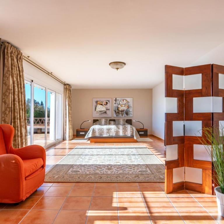Stunning villa with pool by Costarentals - Ref 41 - Villa - 31