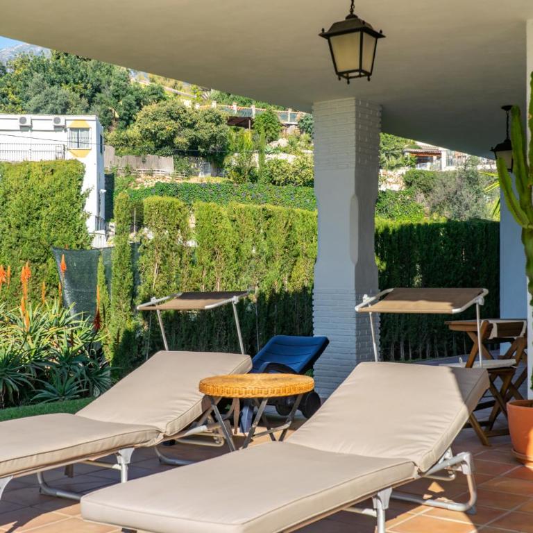Stunning villa with pool by Costarentals - Ref 41 - Villa - 46