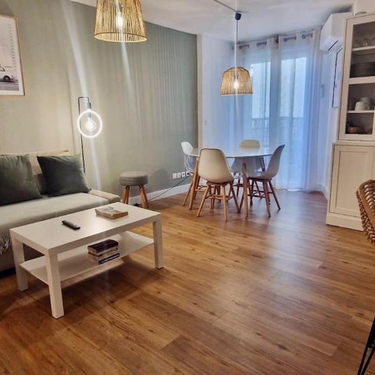 Marianne Joli T3 Central, Climatisé avec Parking - Apartment mit 2 Schlafzimmern - 14