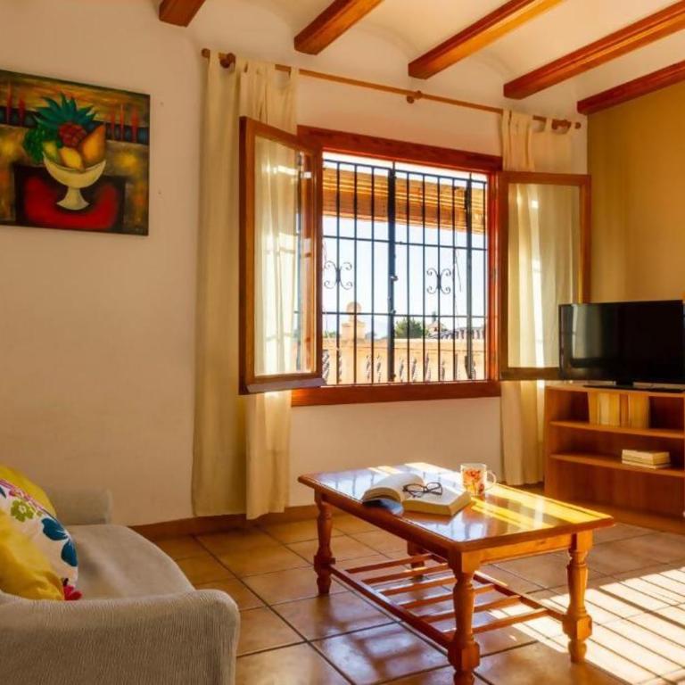 Chalet Los Olivos con piscina - Casa de 3 dormitorios - 19