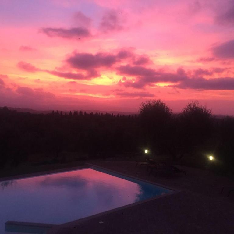 Rododendro casa sulle colline Toscane vicino San Giminiano - Casa con 2 Camere da Letto - 3