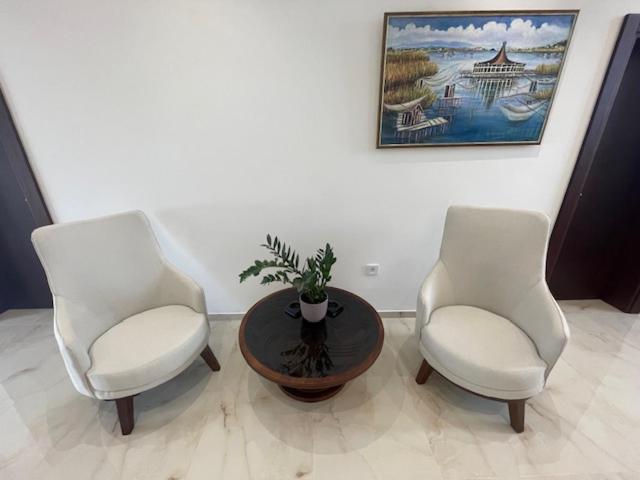 Apartments Amira - Double Room with Balcony - 8