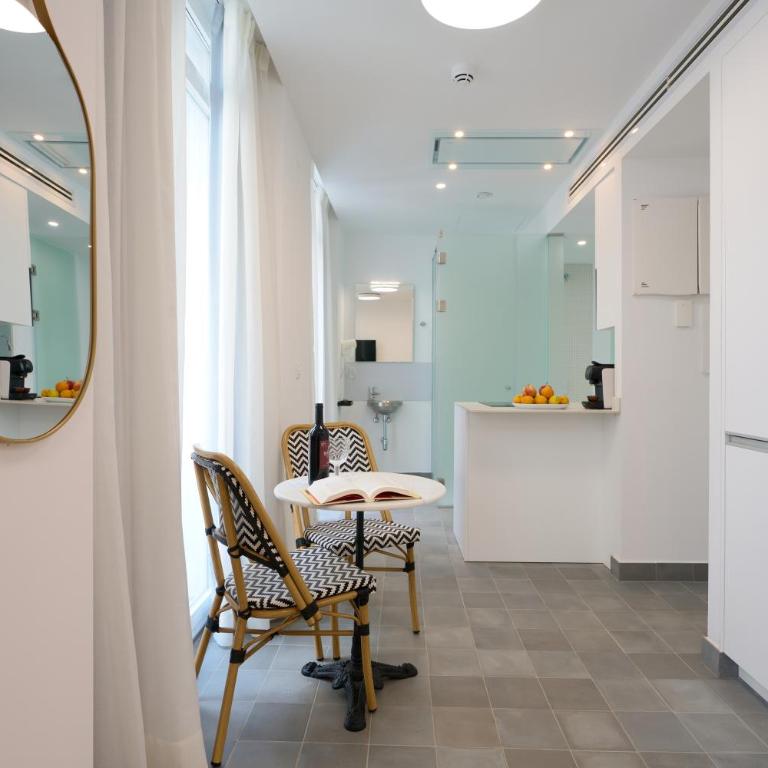 Naranjas y Limones Sevilla, by Homing U - Apartamento Estudio - 1 cama doble - 2