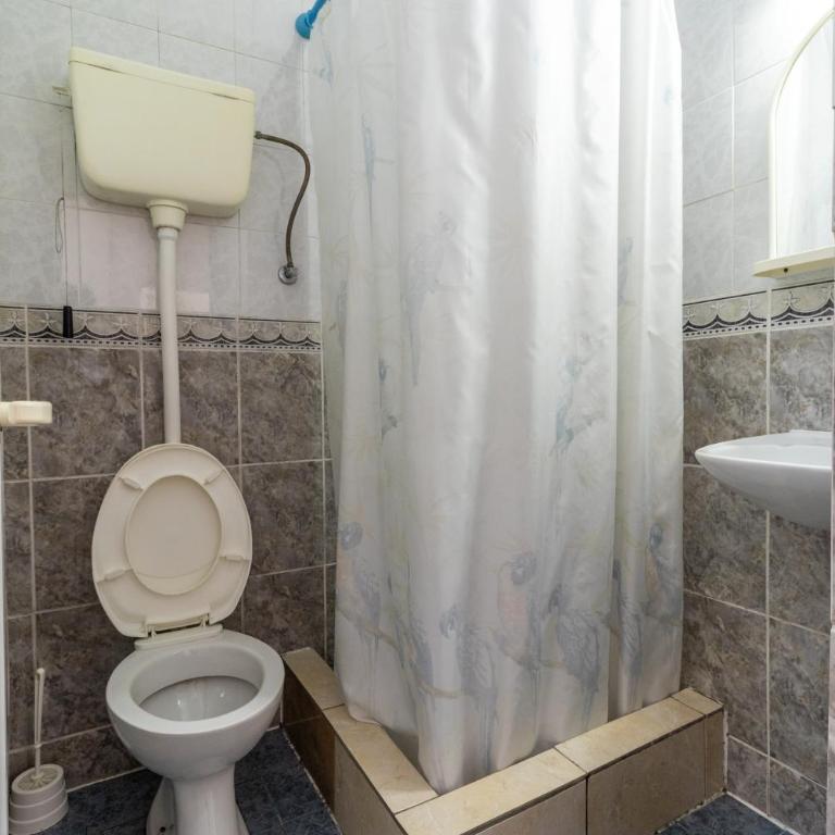 Tomi Guesthouse - One-Bedroom Apartment - 16