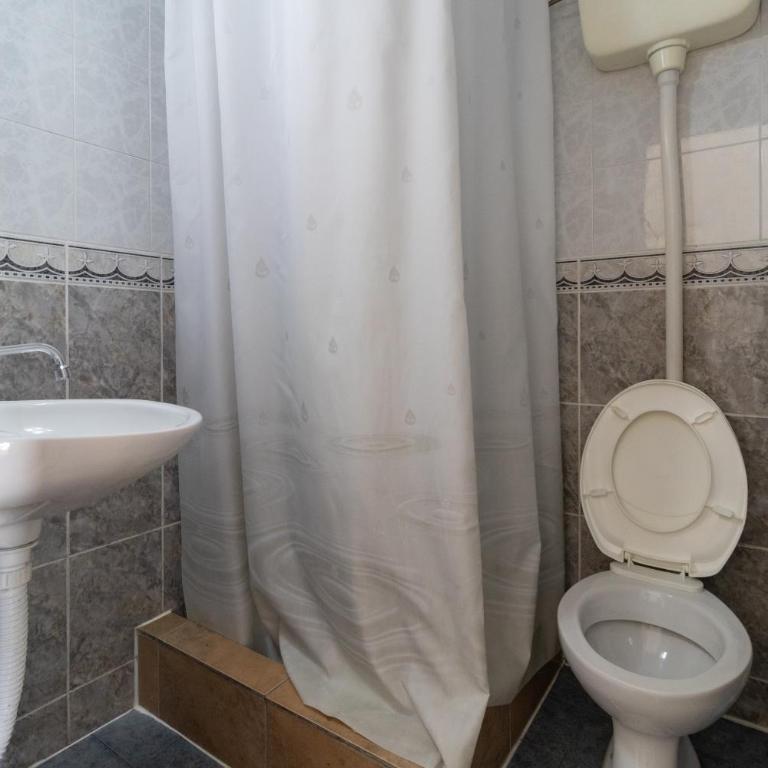 Tomi Guesthouse - One-Bedroom Apartment - 18