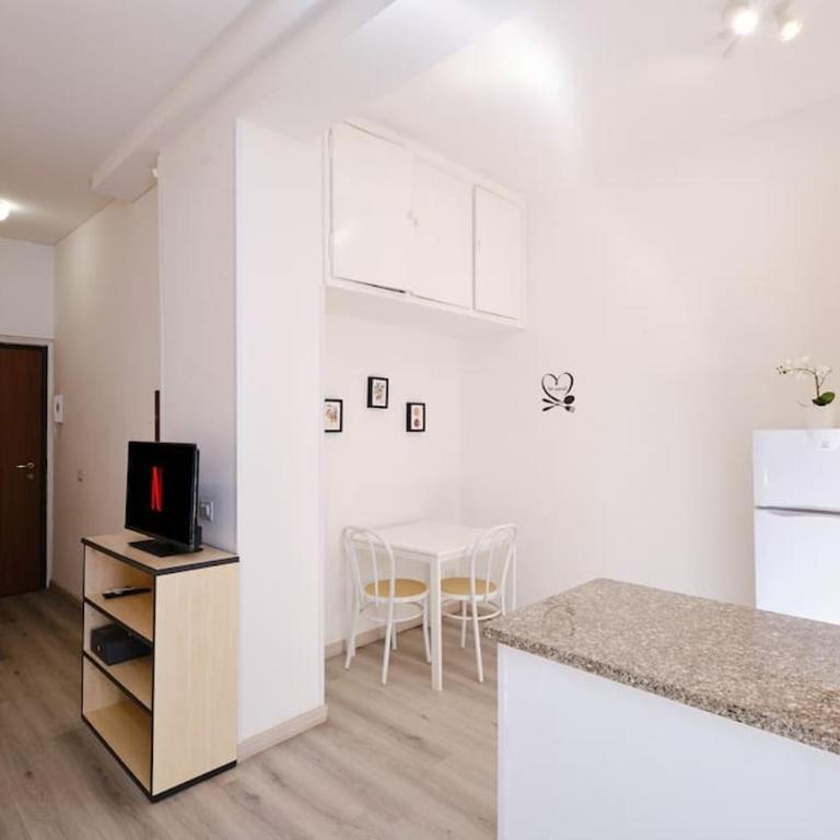 Tuscolana Blu Apartment - Grazioso Monolocale - Appartamento con 1 Camera da Letto - 22