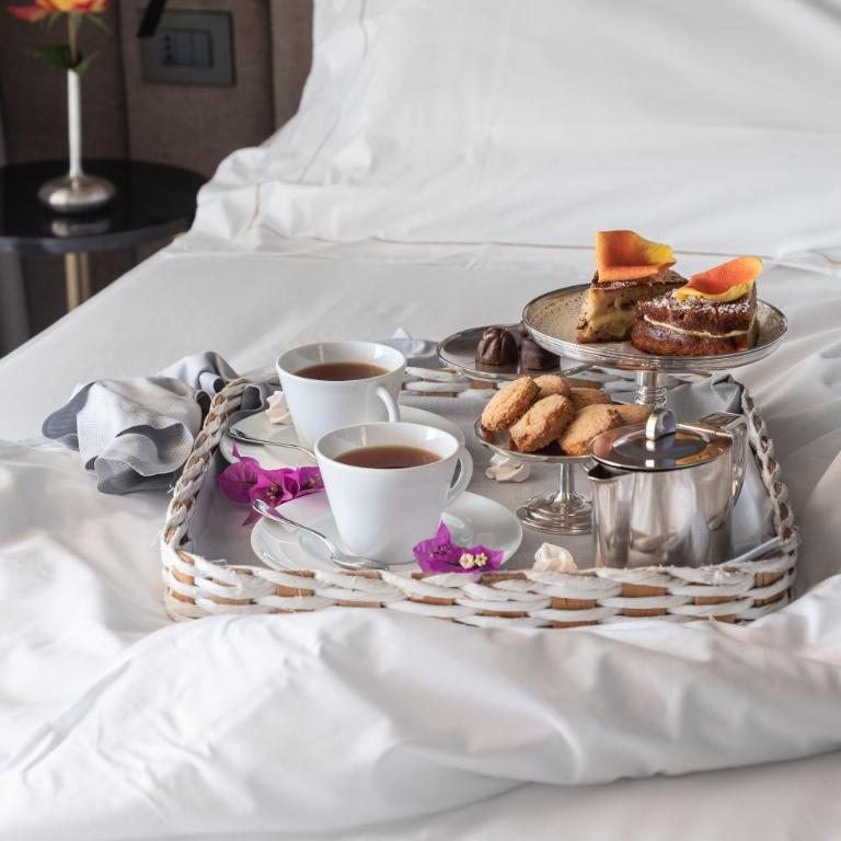 Hotel Il Negresco - Suite con Vista Mare - 5