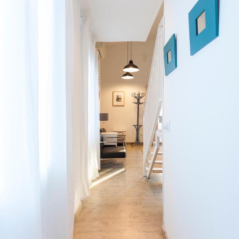Lindo en Madrid - Four-Bedroom Apartment with Terrace - 27