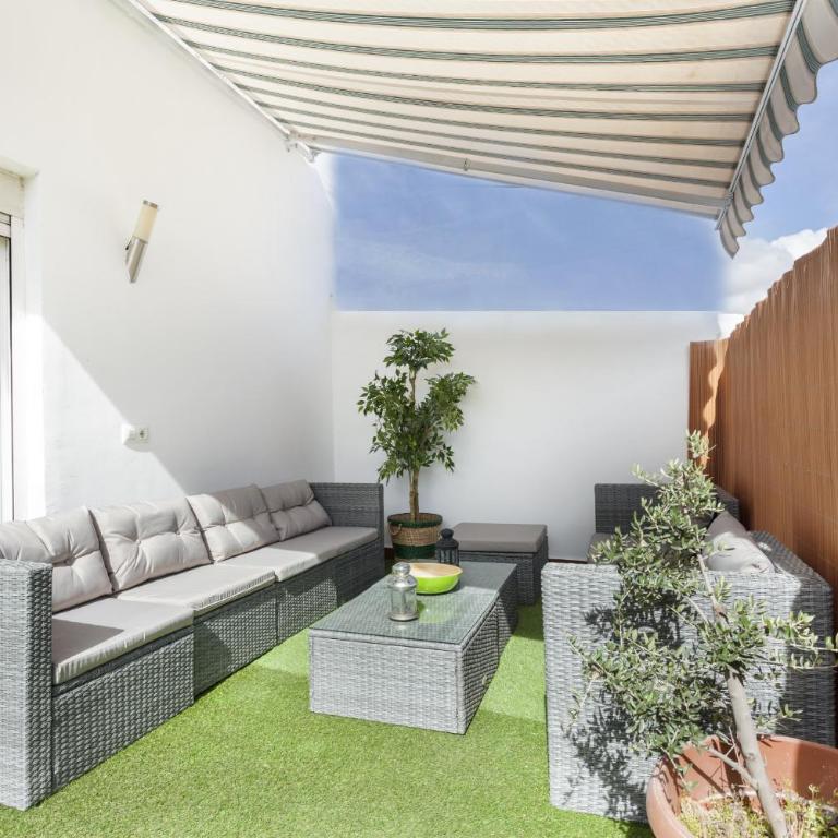 Lindo en Madrid - Four-Bedroom Apartment with Terrace - 29