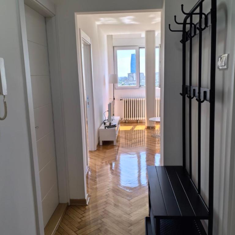 Jela - Apartman sa 2 Spavaće Sobe i Pogledom na Grad - 17