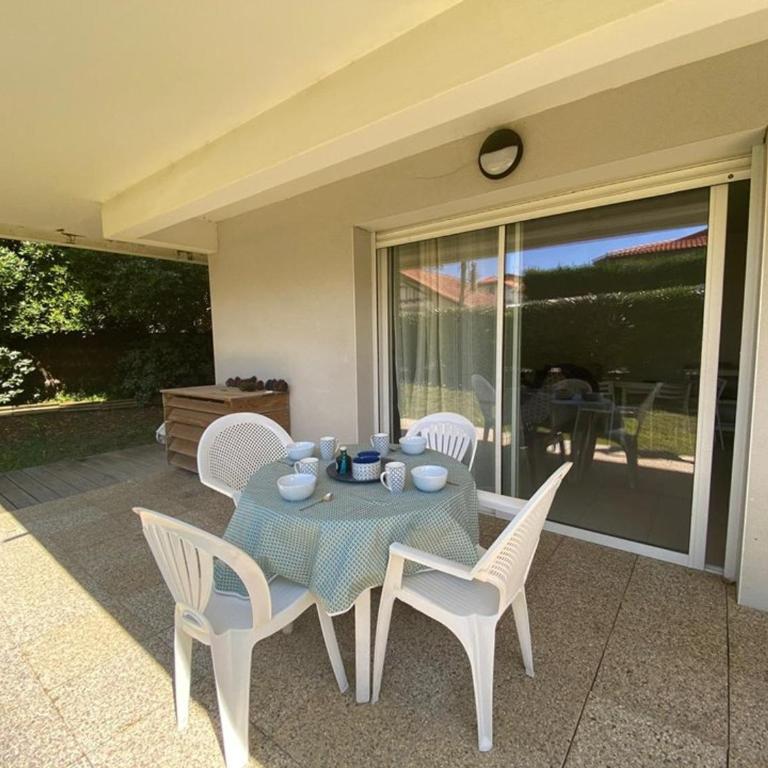 Appartement cosy à Capbreton: Jardin, Terrasse, Parking, Wi-Fi, à 300m de la Plage - FR-1-413-133 - Appartement (4 Adultes) - 9