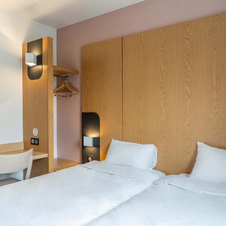 B&B HOTEL Aix-en-Provence Le Tholonet - Chambre Quadruple - 3