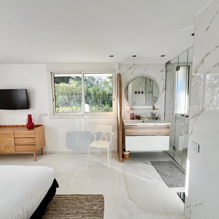 Mon Eden au soleil de Saint-Tropez - Three-Bedroom Apartment - 13